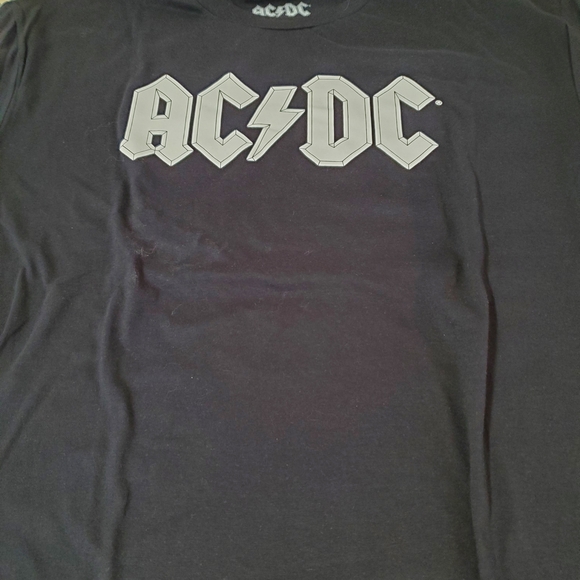 AC/DC | Shirts | Acdc Black Tee With Gray Logo | Poshmark